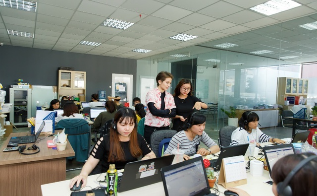 H&agrave;ng loạt sao Việt k&eacute;o nhau mua gi&agrave;y gi&aacute; 200.000 đồng - Ảnh 12.