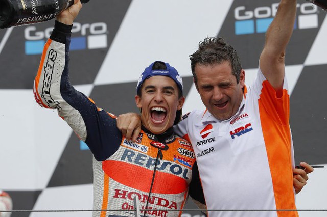 Chặng 9 giải đua MotoGP: Repsol Honda team lên ngôi - Ảnh 2.