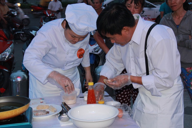 C&ugrave;ng Lotte Mart toả s&aacute;ng t&agrave;i năng Thi&ecirc;n t&agrave;i ẩm thực 2017 - Ảnh 4.