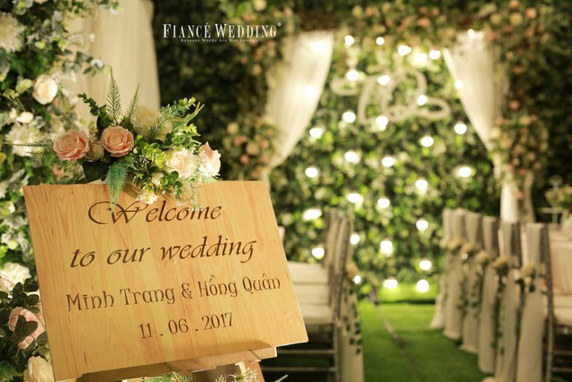 Đ&aacute;m cưới chục tỷ g&acirc;y x&ocirc;n xao của cặp đ&ocirc;i H&agrave; th&agrave;nh - Ảnh 14.