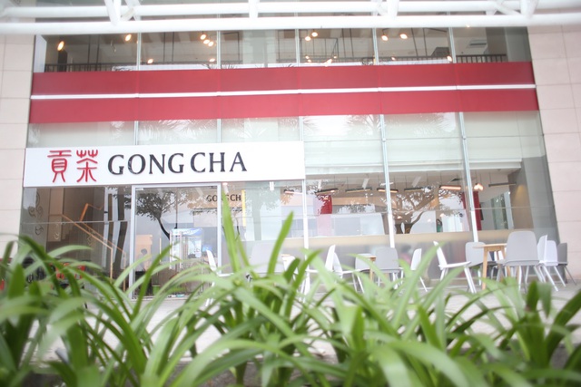 Cửa hàng trà sữa Gong Cha thứ 21 gây ấn tượng mạnh bởi không gian cực đẹp - Ảnh 2.