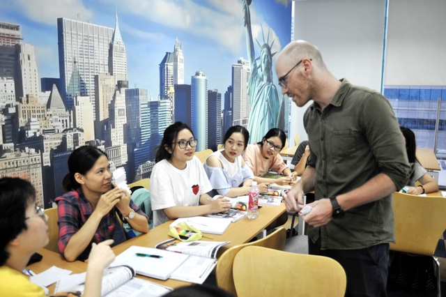&ldquo;Đột k&iacute;ch&rdquo; trường luyện thi IELTS Scots English - Ảnh 3.