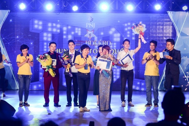 M&acirc;u Thủy diện mốt xuy&ecirc;n thấu đi chấm &ldquo;The Face of PNJ&rdquo; - Ảnh 8.