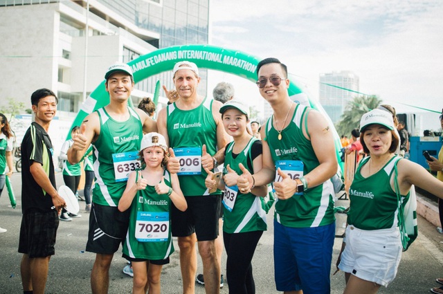 Cảm xúc trải dài cùng những bước chân trên đường chạy Marathon Quốc tế Đà Nẵng 2017 - Ảnh 9.