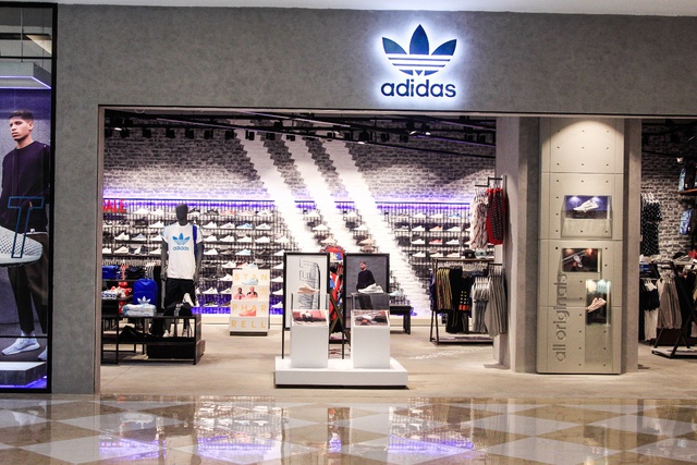 adidas Originals khai trương cửa hàng mới ngay Vincom Nguyễn Chí Thanh, Hà Nội - Ảnh 1.