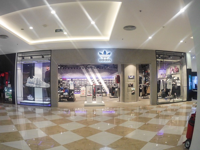 adidas Originals khai trương cửa hàng mới ngay Vincom Nguyễn Chí Thanh, Hà Nội - Ảnh 2.