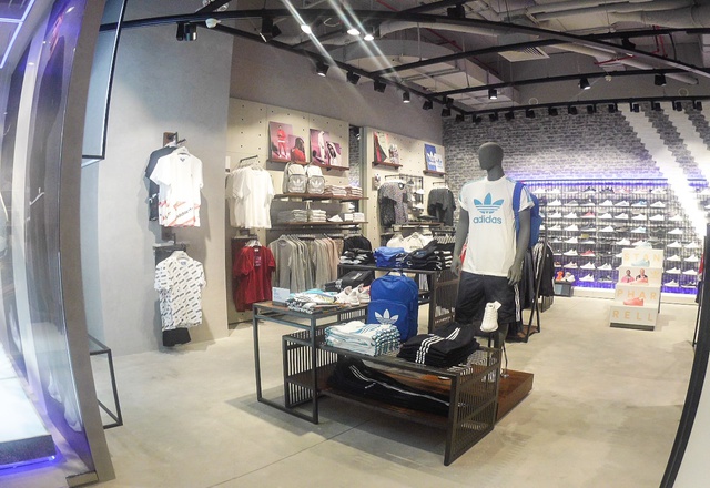 adidas Originals khai trương cửa hàng mới ngay Vincom Nguyễn Chí Thanh, Hà Nội - Ảnh 5.