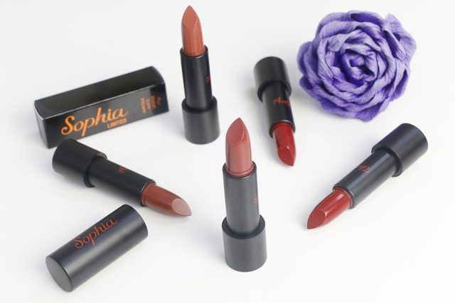 Review thỏi son huyền thoại “Sophia Ampoule Matte Lipstick Limited” - Ảnh 8.