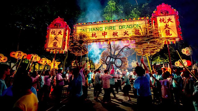 Có một không gian Lễ hội đèn lồng Hồng Kông nằm giữa lòng Hà Nội - Ảnh 1.