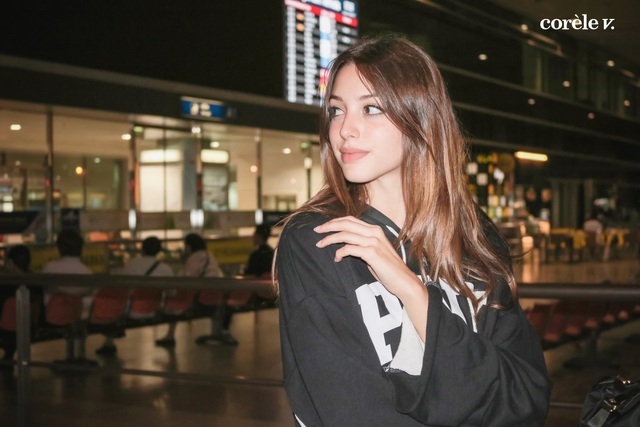 Celine Farach bất ngờ trở lại Việt Nam - Ảnh 2.