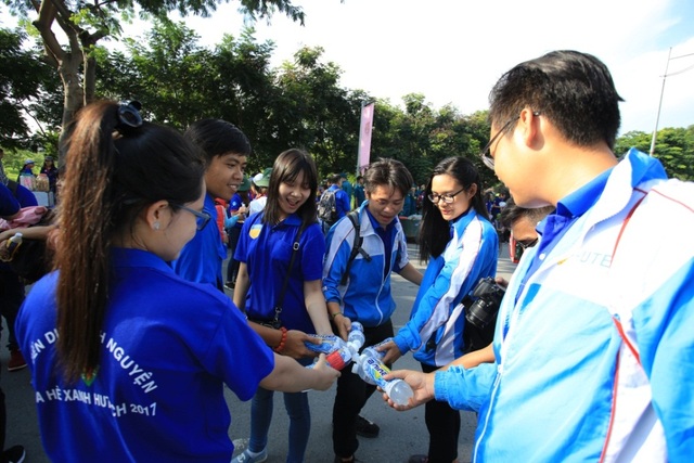 Giới trẻ Việt đang tích cực hành động “thoát mác Zombie” - Ảnh 8.
