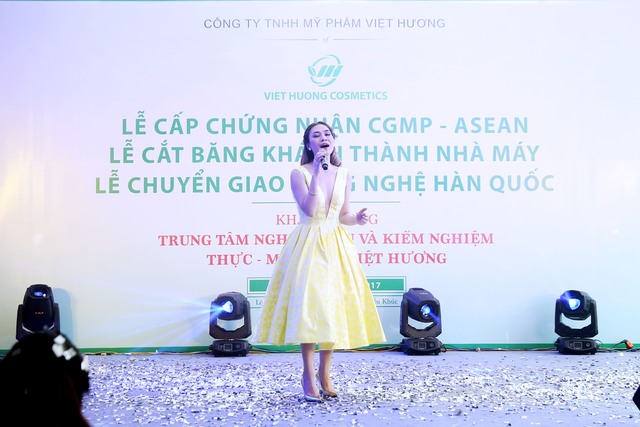 Công ty Việt Hương khánh thành nhà máy sản xuất mỹ phẩm - Ảnh 5.