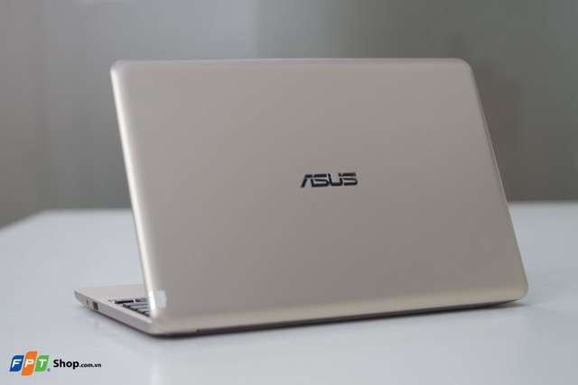 Sắm laptop tại FPT Shop được tặng ngay smartphone Galaxy J7 Pro - Ảnh 2.