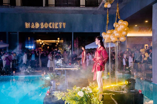 Á hậu Huyền My, siêu mẫu Phương Mai sải bước tại sự kiện Great Gatsby - Ảnh 8.