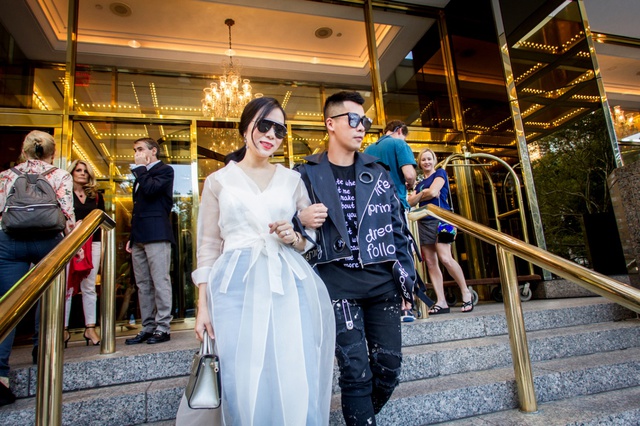 CEO Elise Lưu Nga ngồi cùng hàng Paris Hilton xem thời trang tại New York - Ảnh 7.