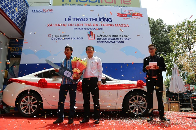 MobiFone trao giải thưởng tiền tỷ cho khách hàng may mắn - Ảnh 2.