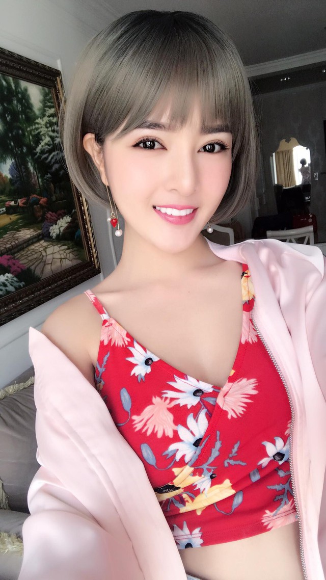Hot girl Lilly Luta: Sau khi phẫu thuật thẩm mỹ, tôi đã may mắn và thành công hơn - Ảnh 3.