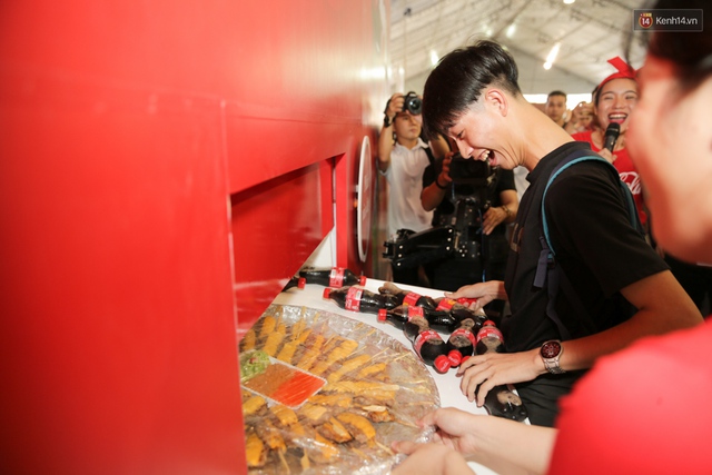 Giới trẻ tưng bừng check-in tại lễ hội ẩm thực đường phố Coca-Cola - Ảnh 16.
