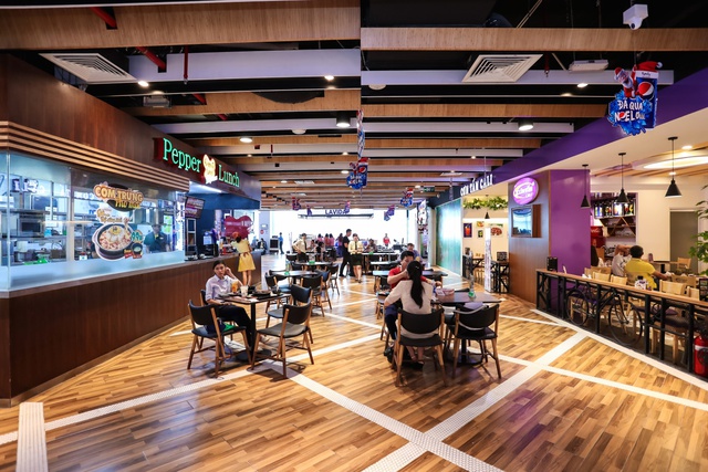 L&agrave; t&iacute;n đồ ẩm thực - Bạn c&oacute; biết khu food court ngay trung t&acirc;m S&agrave;i G&ograve;n n&agrave;y? - Ảnh 1.