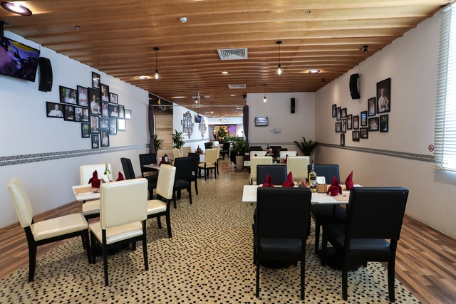 L&agrave; t&iacute;n đồ ẩm thực - Bạn c&oacute; biết khu food court ngay trung t&acirc;m S&agrave;i G&ograve;n n&agrave;y? - Ảnh 3.