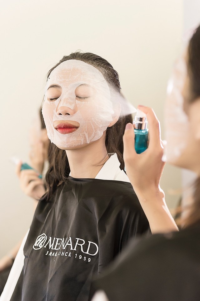 B&iacute; quyết xinh lung linh trong m&ugrave;a lễ hội c&ugrave;ng c&aacute;c hot-face - Ảnh 3.
