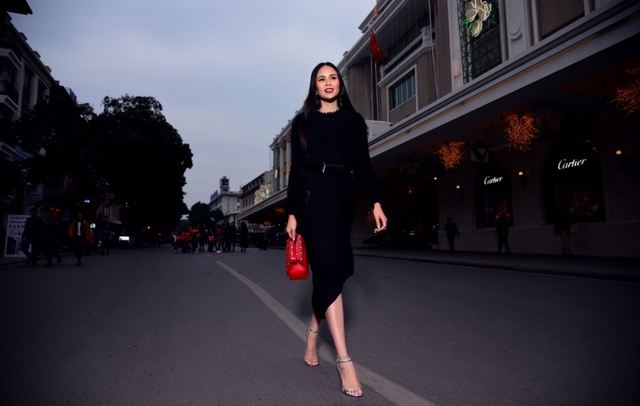 Sella Trương &ndash; Hoa hậu c&oacute; gu thời trang s&agrave;nh điệu của showbiz - Ảnh 9.