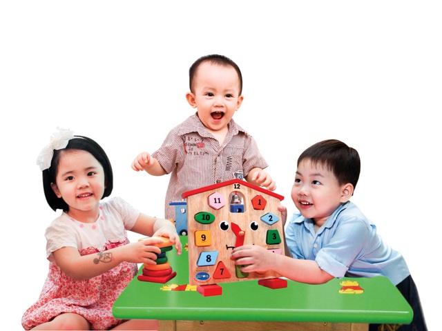 Trẻ chơi g&igrave; m&ugrave;a Trung Thu năm nay? - Ảnh 1.