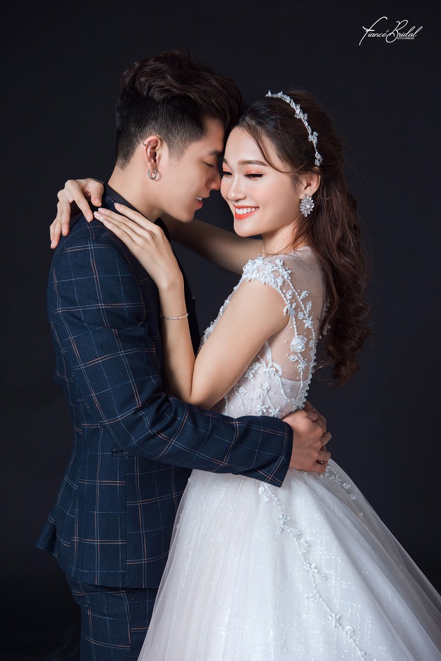 Nguyễn Ngọc Nữ - Top 10 Hoa Hậu Hoàn Vũ nổi bật cùng chiếc váy cưới nghìn đô - Ảnh 11.