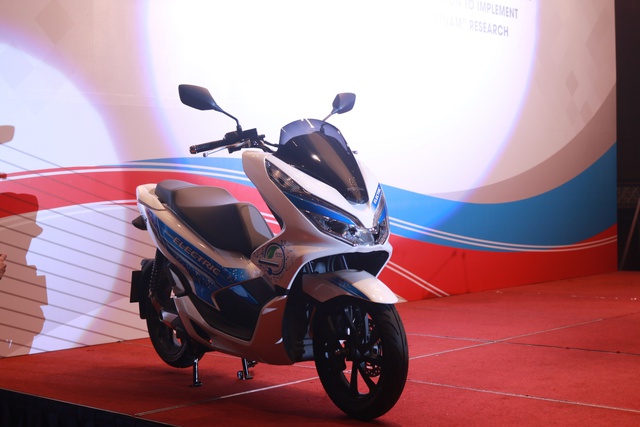 Honda tung 180 xe PCX Electric vào Việt Nam thăm dò thị trường xe máy điện - Ảnh 2.
