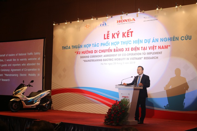 Honda tung 180 xe PCX Electric vào Việt Nam thăm dò thị trường xe máy điện - Ảnh 3.