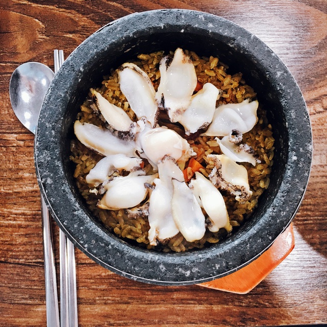 5 món ăn bạn nhất định phải thử khi đến hòn đảo thiên đường Jeju - Ảnh 3.