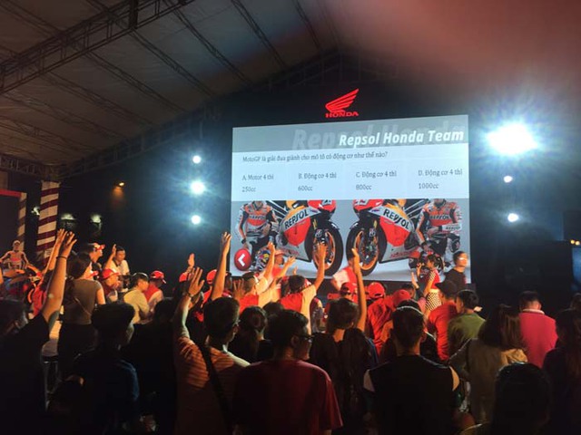 Honda Việt Nam mang giải đua MotoGP 2017 đến với thành phố biển Đà Nẵng - Ảnh 3.
