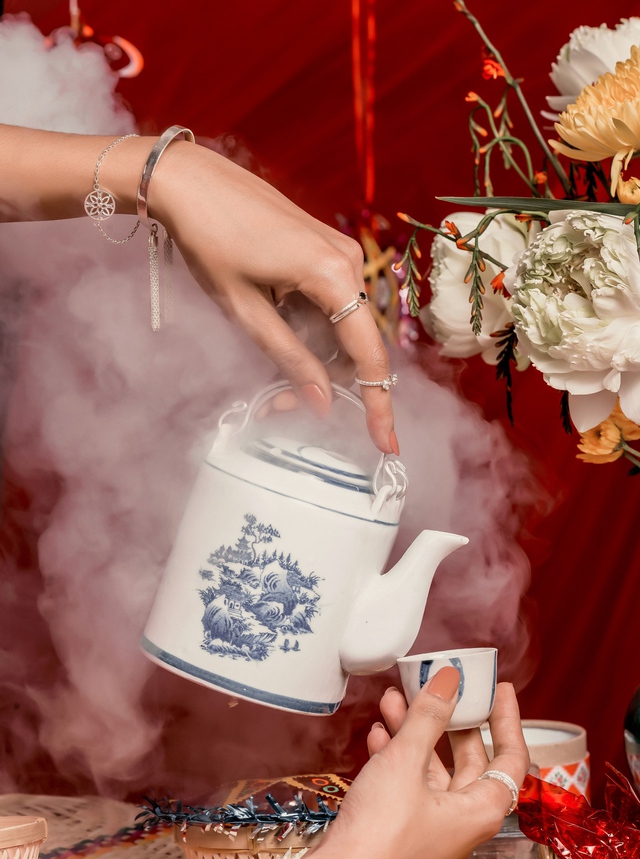 Lung linh m&ugrave;a trăng tr&ograve;n với trang sức bạc từ BST Moon Story - Ảnh 5.