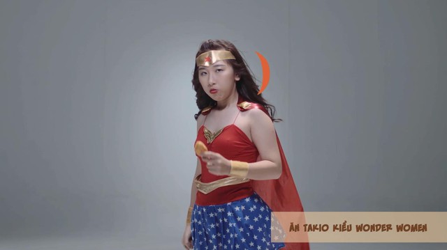 Trang H&yacute; khuấy đảo cộng đồng mạng với clip &ldquo;101 sắc th&aacute;i&rdquo; - Ảnh 4.