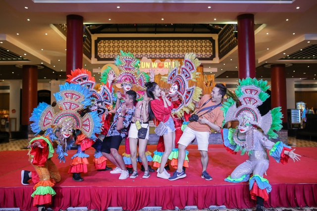 Phi&ecirc;u lưu với &ldquo;người ngo&agrave;i h&agrave;nh tinh&rdquo; ở Sun World Danang Wonders - Ảnh 9.