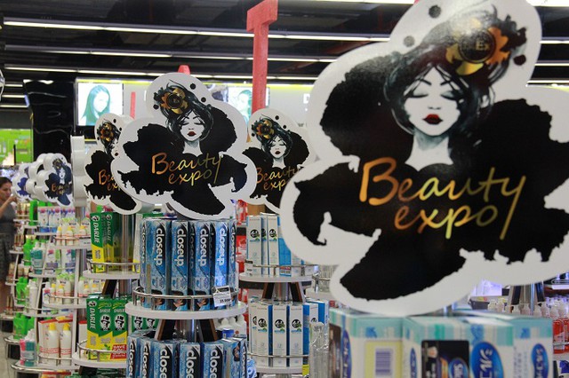 LOTTE Mart - Ảnh đẹp c&ugrave;ng Beauty Expo &ldquo;chơi l&agrave; c&oacute; thưởng&rdquo; - Ảnh 3.