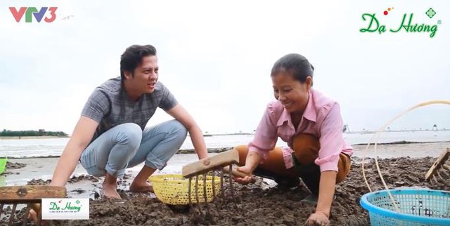Lắng nghe chia sẻ của t&agrave;i tử điện ảnh Việt trong h&agrave;nh tr&igrave;nh đi t&igrave;m &ldquo;Vẻ đẹp phụ nữ &Aacute; Đ&ocirc;ng&rdquo; - Ảnh 4.