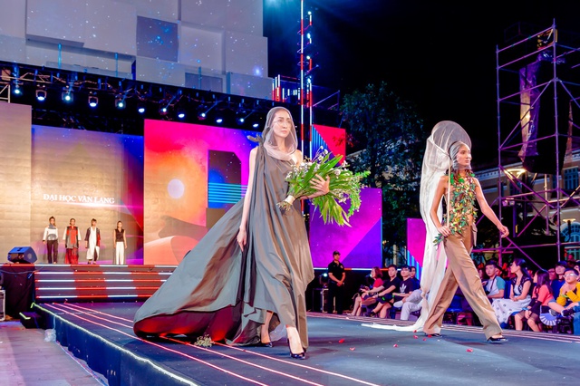Màn trình diễn đặc sắc của sinh viên Thiết kế thời trang Văn Lang tại đêm hội “Futuristic” - Ảnh 6.