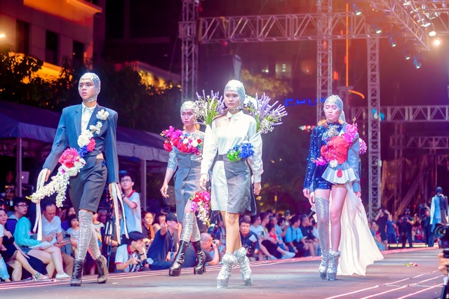 Màn trình diễn đặc sắc của sinh viên Thiết kế thời trang Văn Lang tại đêm hội “Futuristic” - Ảnh 10.