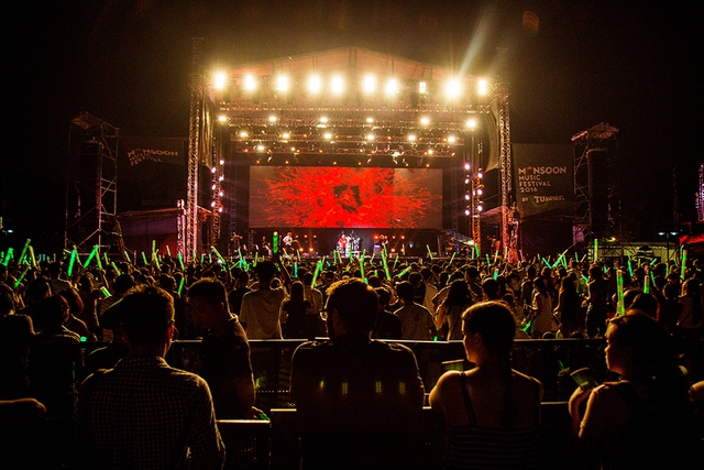 Nh&igrave;n lại những dấu ấn n&agrave;y, bạn sẽ kh&ocirc;ng thể bỏ qua Monsoon Music Festival 2017 by Tuborg - Ảnh 1.
