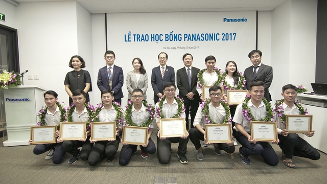 Học bổng Panasonic 2017 tiếp tục đồng hành cùng sinh viên tài năng - Ảnh 1.