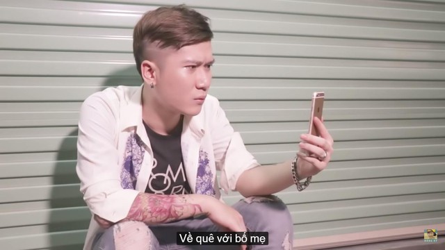 Th&ocirc;ng điệp &yacute; nghĩa ph&iacute;a sau V-blog cực hot, #1 Top trending tr&ecirc;n Youtube - Ảnh 4.