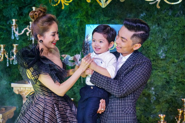 Hồ Ngọc H&agrave;, Kim L&yacute; v&agrave; d&agrave;n sao Việt đọ sắc trong sự kiện - Ảnh 3.