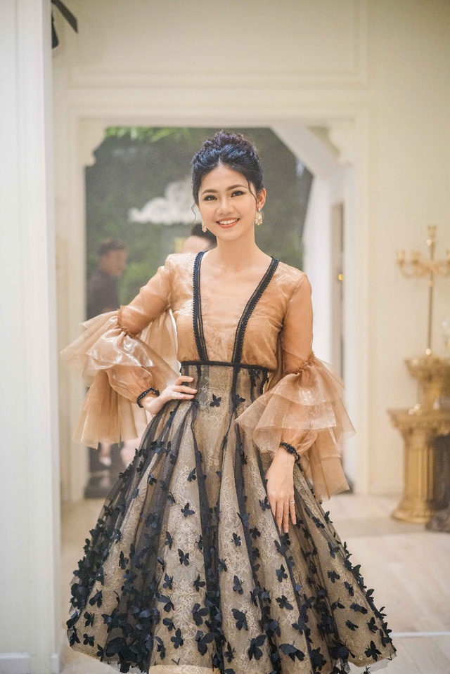 Hồ Ngọc H&agrave;, Kim L&yacute; v&agrave; d&agrave;n sao Việt đọ sắc trong sự kiện - Ảnh 12.