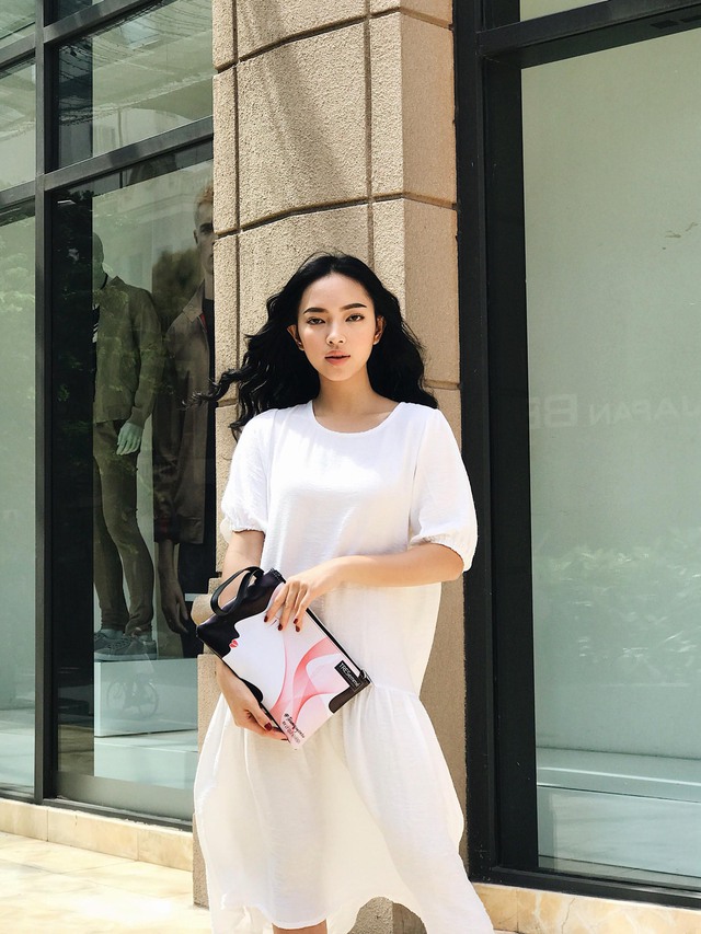 Châu Bùi, Tú Hảo cùng loạt mỹ nhân Việt nổi bật trên phố với chiếc túi phong cách - Ảnh 10.