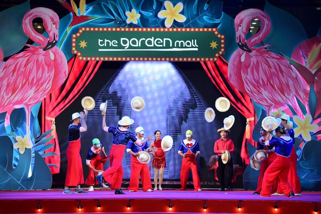 M&atilde;n nh&atilde;n với đ&ecirc;m tr&igrave;nh diễn nghệ thuật tại The Garden Mall - Ảnh 2.
