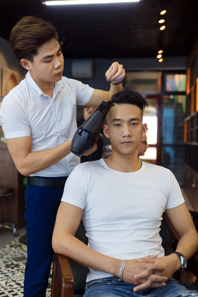 Những lầm tưởng của nam giới về việc chăm s&oacute;c t&oacute;c - Ảnh 2.