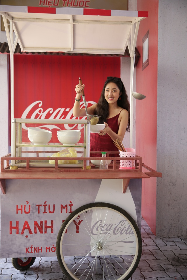Hàng nghìn bạn trẻ ăn uống hả hê tại lễ hội ẩm thực đường phố Coca-Cola - Ảnh 16.