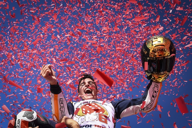 Chiến thắng áp đảo của Repsol Honda Team tại MotoGP 2017 - Ảnh 1.