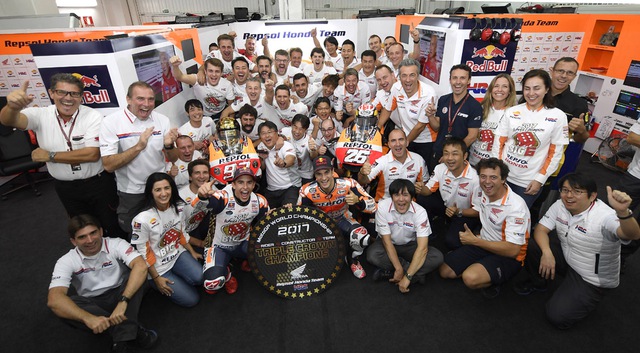 Chiến thắng áp đảo của Repsol Honda Team tại MotoGP 2017 - Ảnh 5.